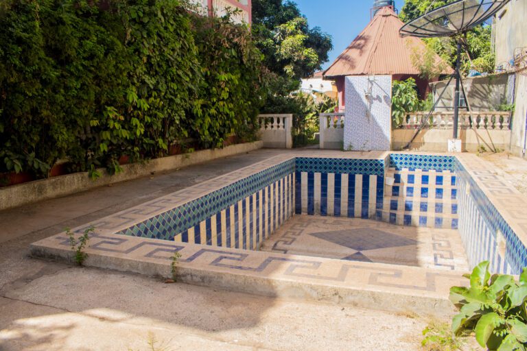 Fully furnished 6bedroom 2storey house Kerr Sering Bijilo GAMREALTY